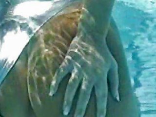 Underwater Peek Free Girls Masturbating Porn Video 64